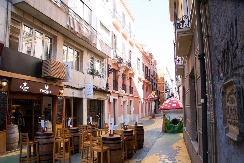 Beach & Urban Attic Alicante Pokoj fotografie